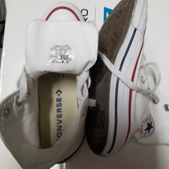 Shoes - Picture 2 of 4